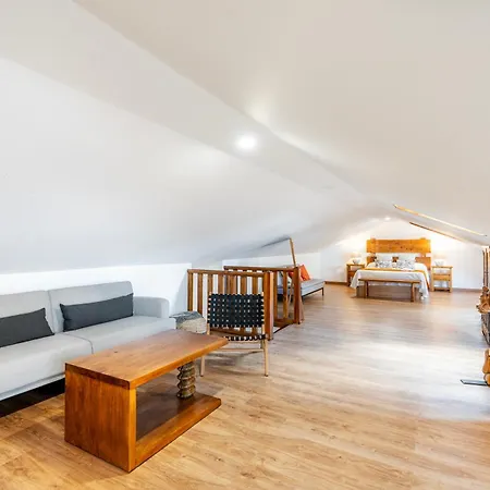 Natvi Apartment *