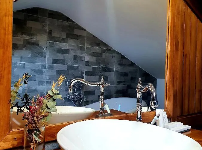 Natvi 아파트 페드라사